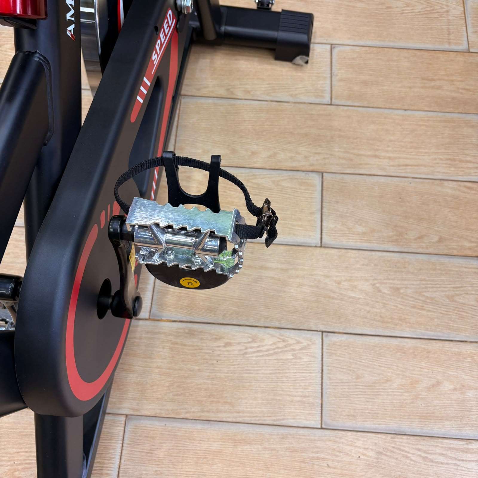 AMERICAN PRO SPINNING BIKE - MODEL: 062 - Image 3